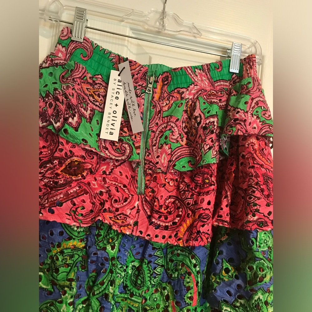 Alice and Olivia Jia Tiered Ruffle skirt - Picture 5 of 8